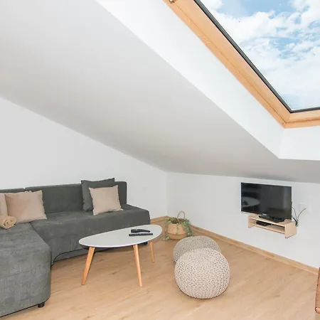 Superior Smaragd Adriatic With Altana