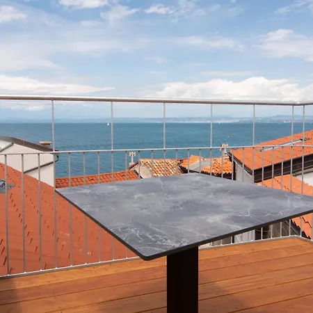 Superior Smaragd Adriatic With Altana